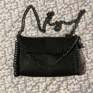 Like new cute black bag with removable chain strap